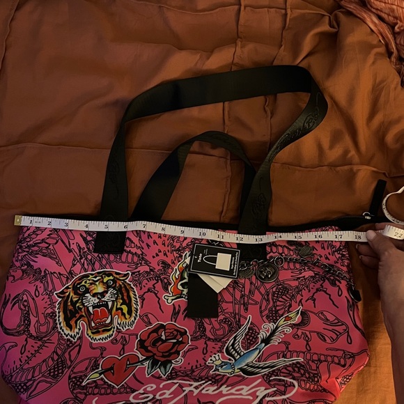 Ed Hardy Pink Tote with Skull and Tiger Design NWT MSRP 69.99 - Picture 11 of 12